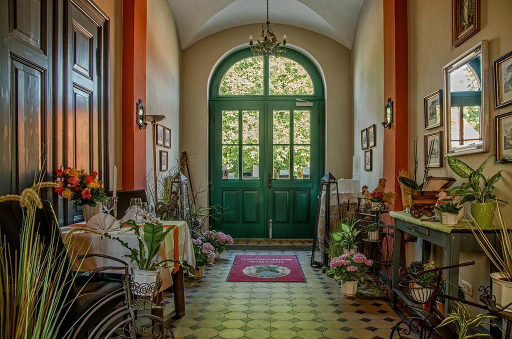 Hotel Zur Henne Naumburg  Luaran gambar