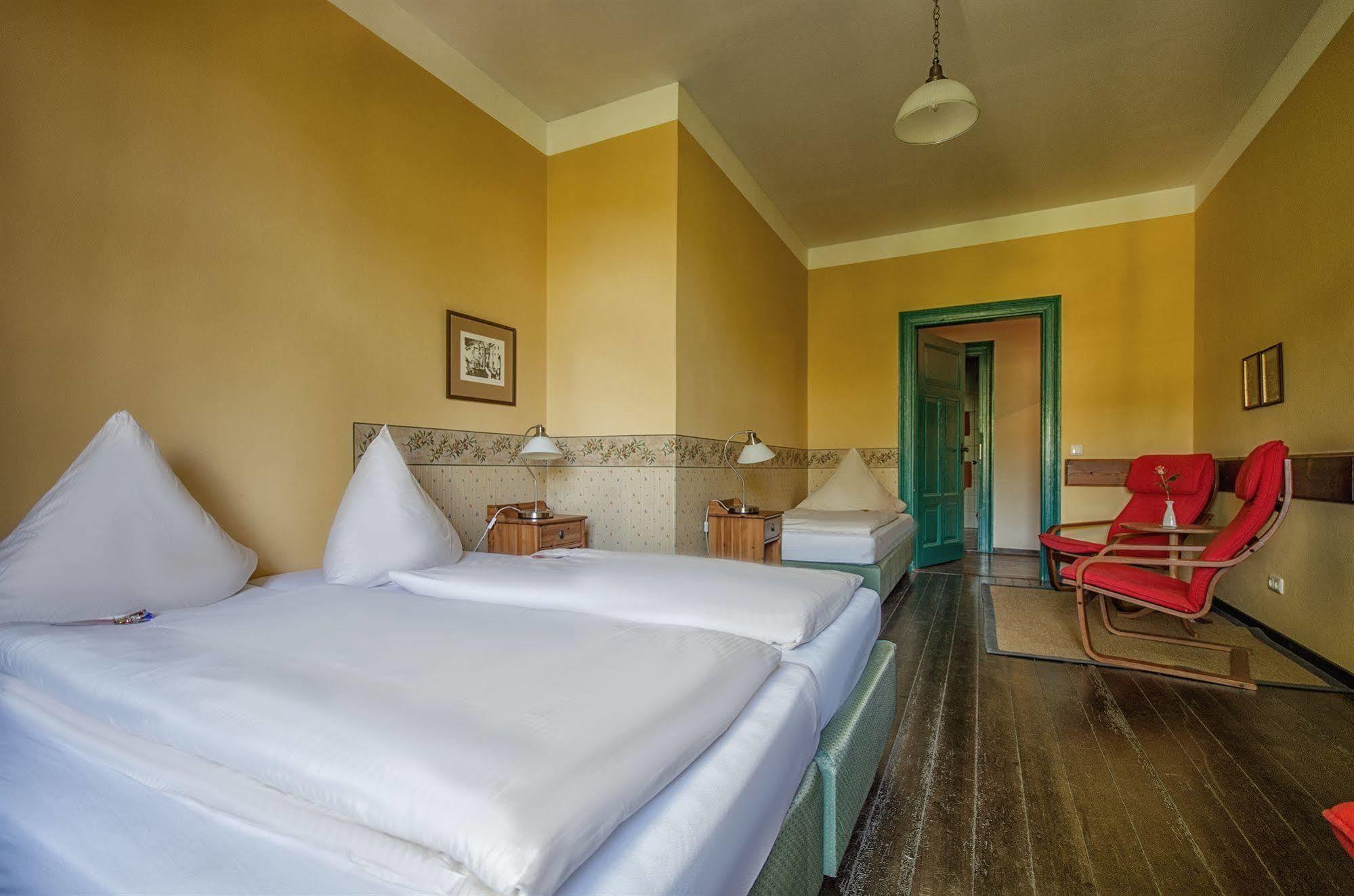 Hotel Zur Henne Naumburg  Luaran gambar
