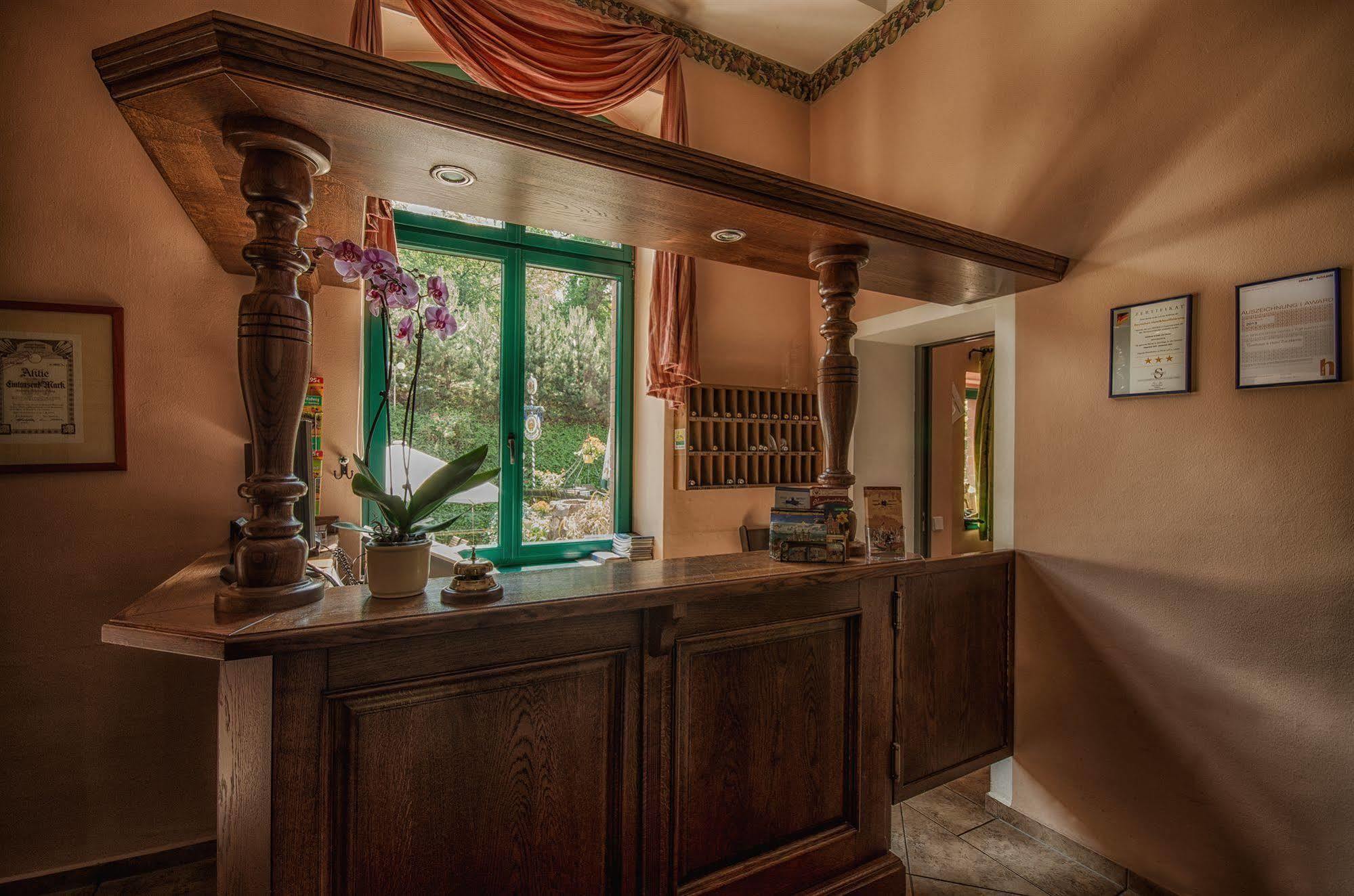 Hotel Zur Henne Naumburg  Luaran gambar
