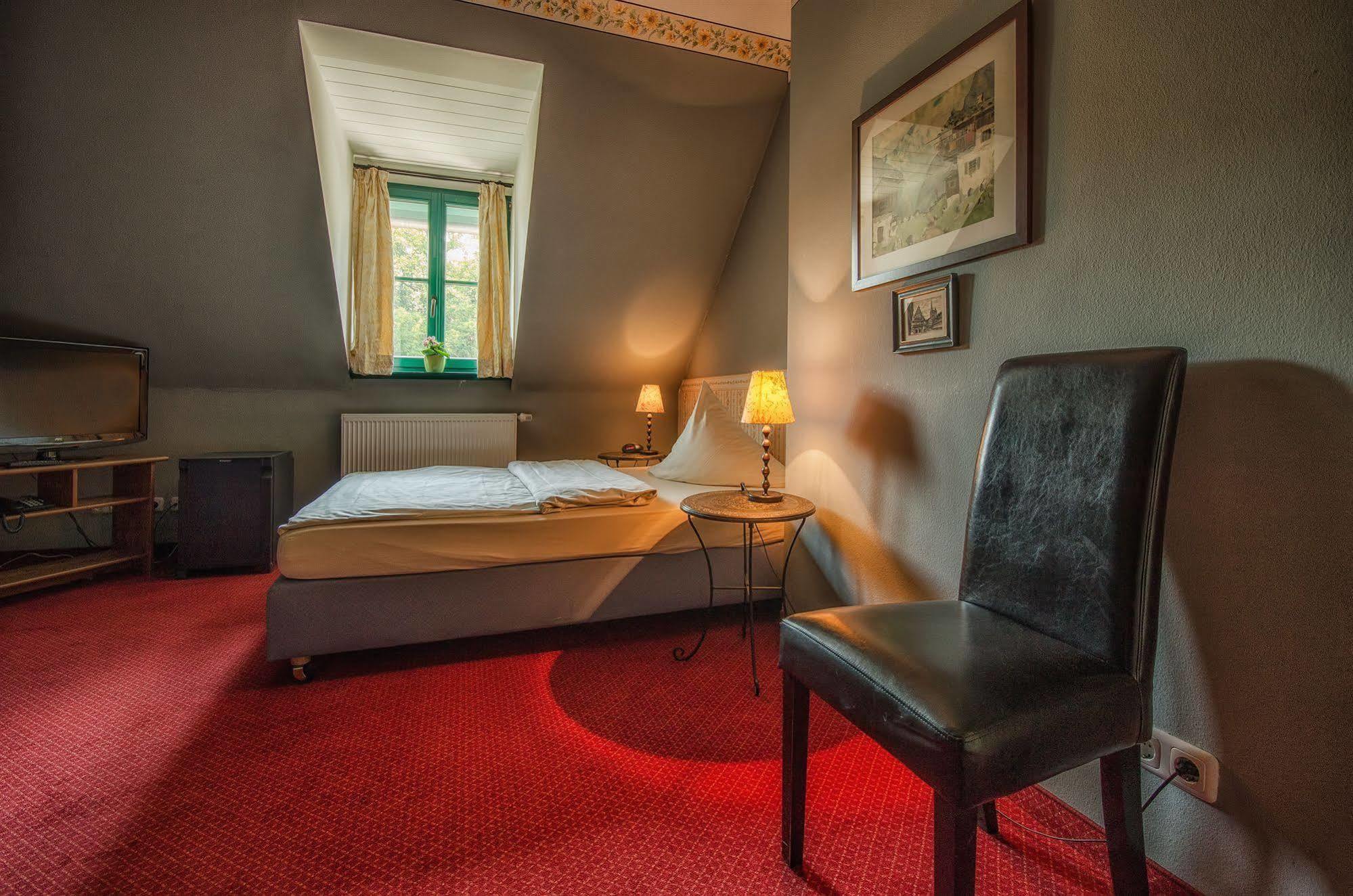 Hotel Zur Henne Naumburg  Luaran gambar