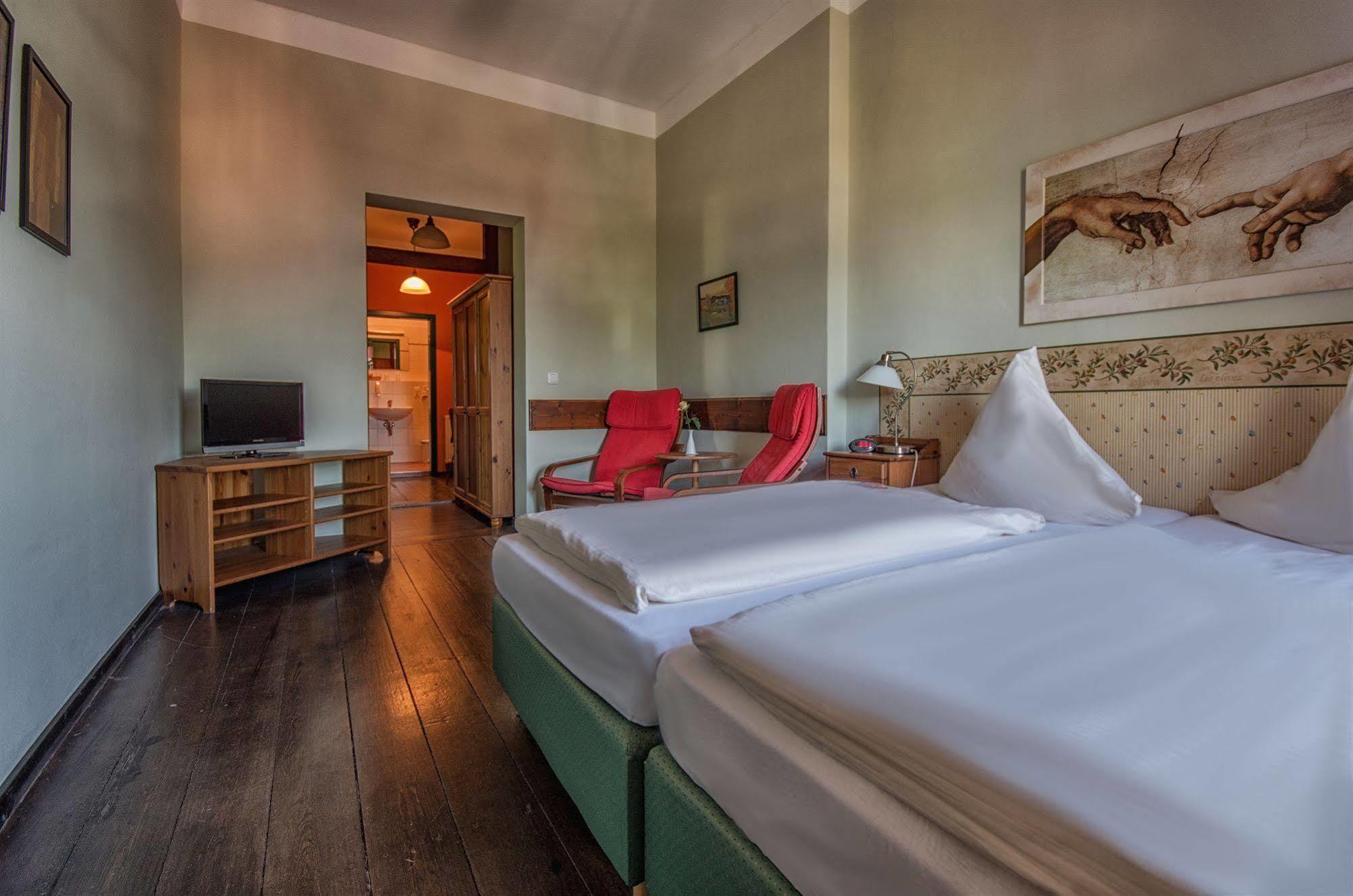 Hotel Zur Henne Naumburg  Luaran gambar